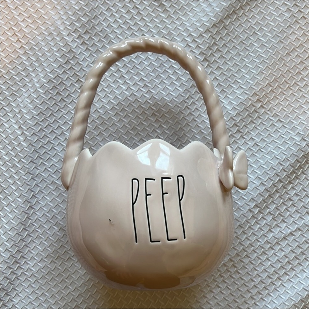 Rae Dunn Artisan Collection Ceramic Piece